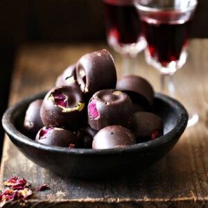 SR Rose & Pista Nawabi Chocolate 100g